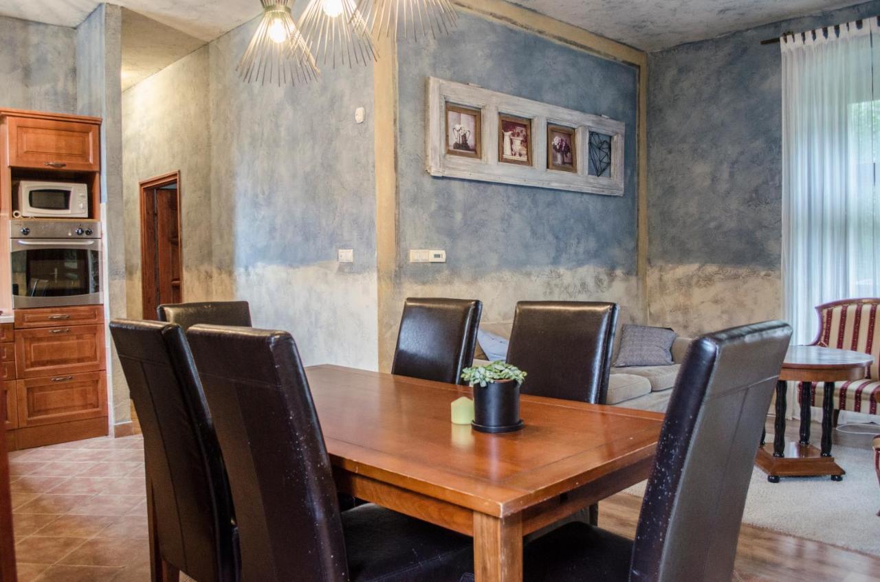 Kőház Apartman Veszprém Exterior foto