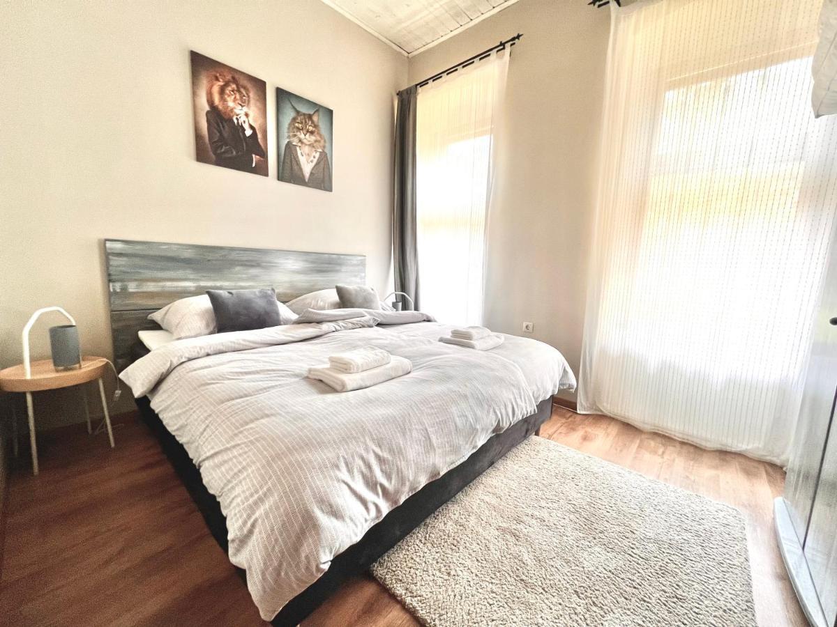 Kőház Apartman Veszprém Exterior foto