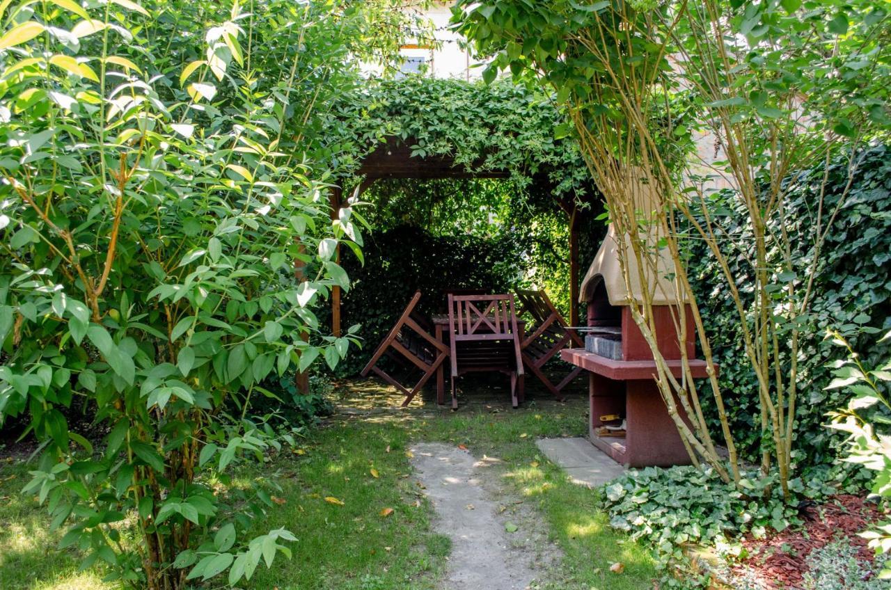 Kőház Apartman Veszprém Exterior foto